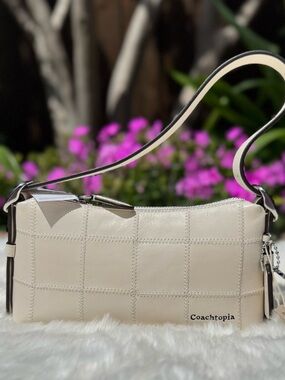 NWT Coach Coachtopia Alter Ego Small Slouchy Chalk Purse